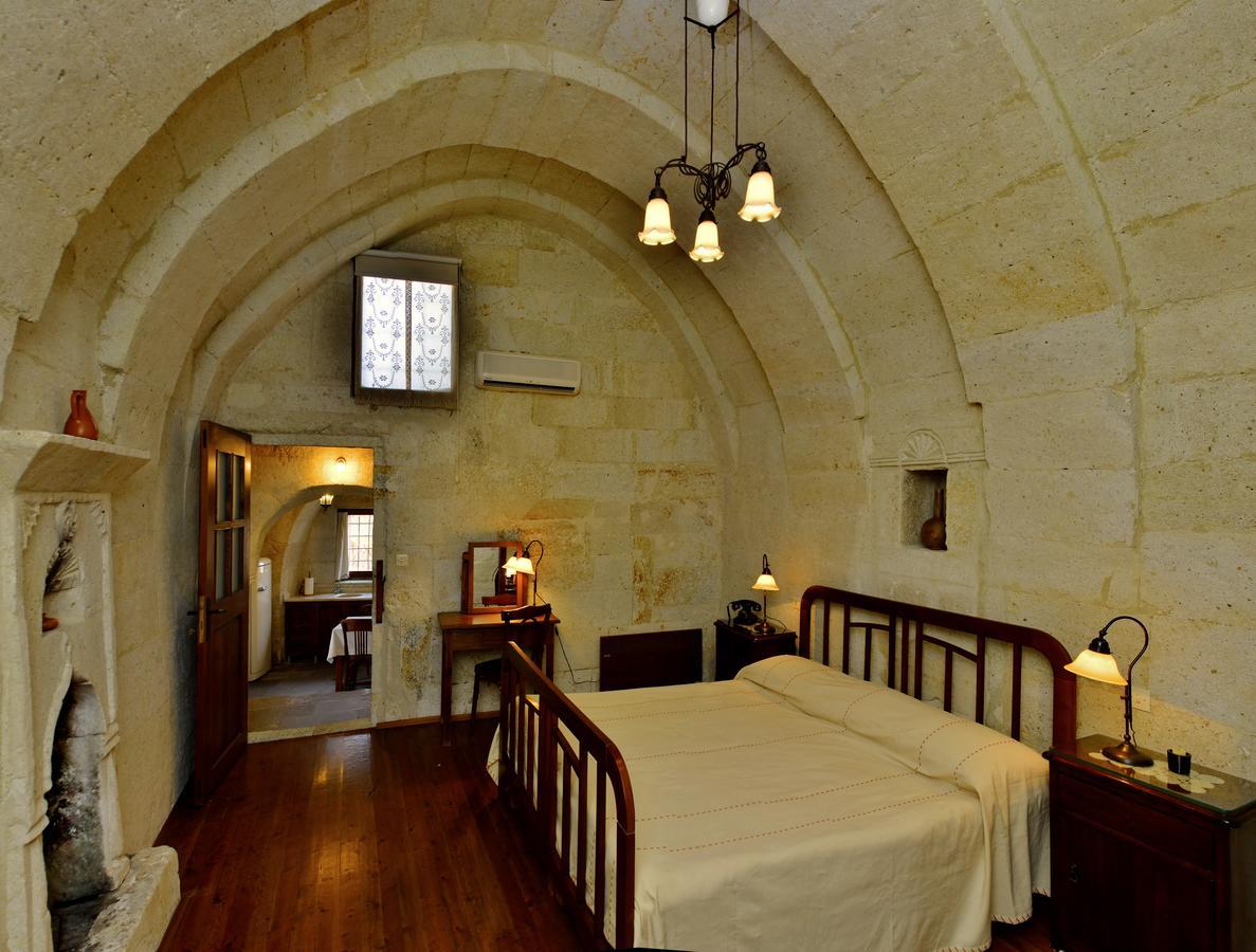 Esbelli Evi Cave Houses Ürgüp Esterno foto