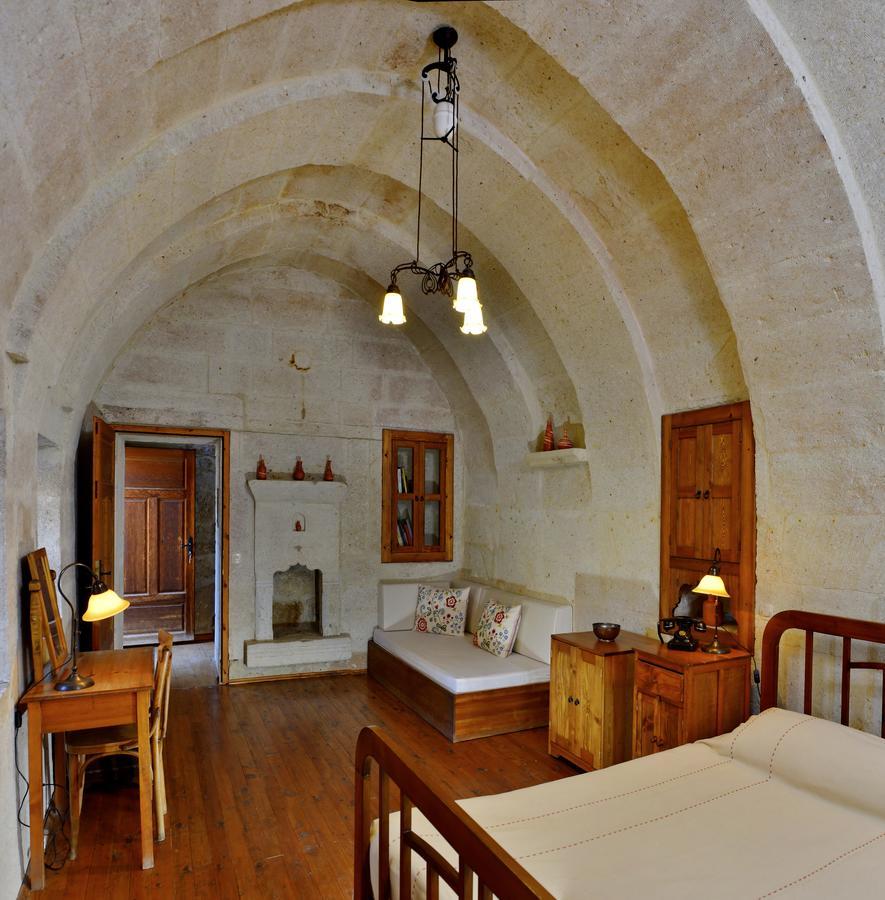 Esbelli Evi Cave Houses Ürgüp Esterno foto